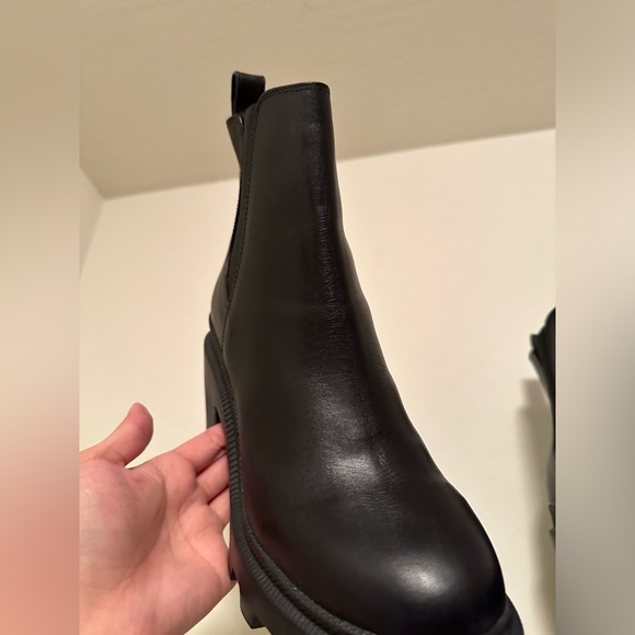 Steve Madden Roxie black boots 8.5 - Never worn outside - Picture 9 of 12